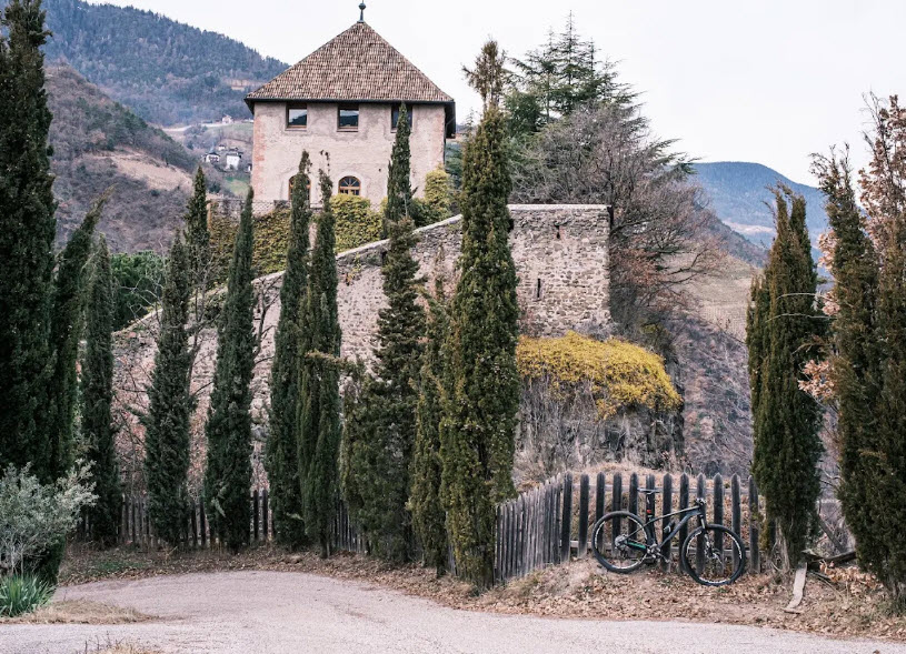 Castel Vanga, Italy